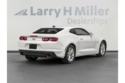 Chevrolet Camaro 2020 LT 2dr thumbnail