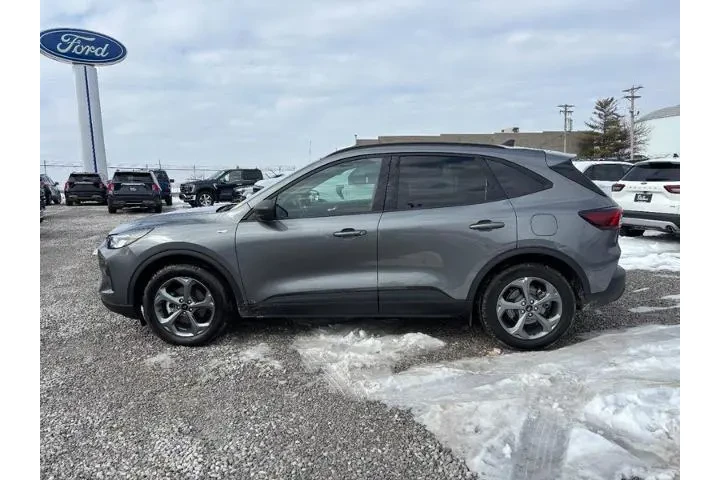 $23222 : Ford Escape 2025 ST-Line 4dr image 10