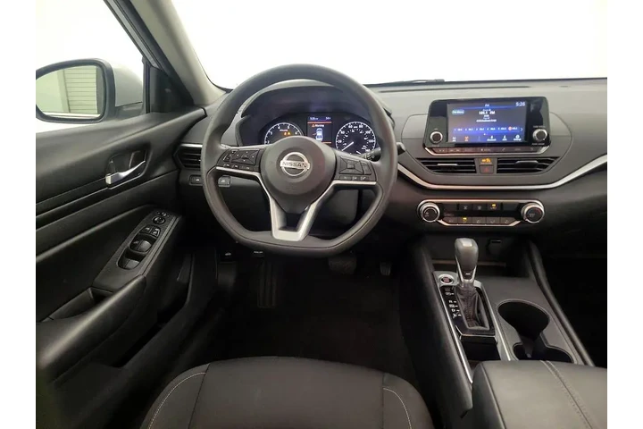 $20998 : Nissan Altima 2022 2.5 S 4dr image 10