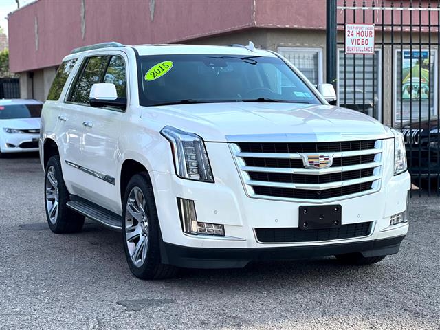 $28999 : 2015 Escalade image 4