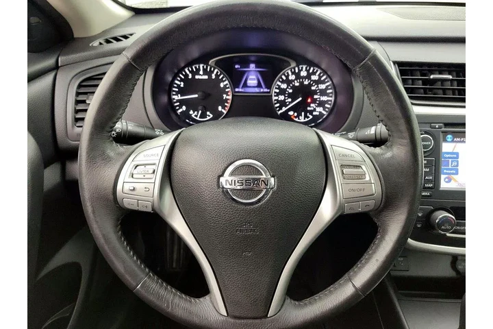 $13998 : Nissan Altima 2016 2.5 SV 4d image 10