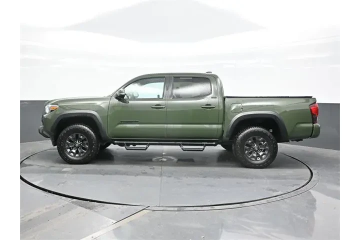 $32759 : Toyota Tacoma 2021 4x4 SR5 V image 4