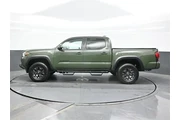 $32759 : Toyota Tacoma 2021 4x4 SR5 V thumbnail