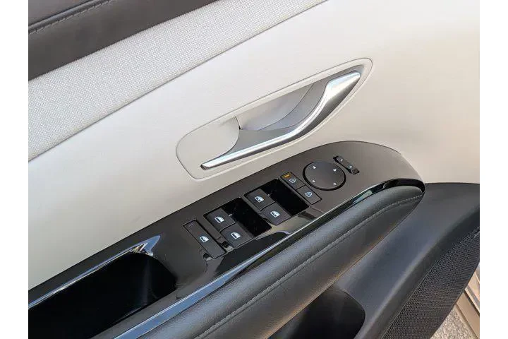 $38777 : Hyundai TUCSON Hybrid 2025 A image 9