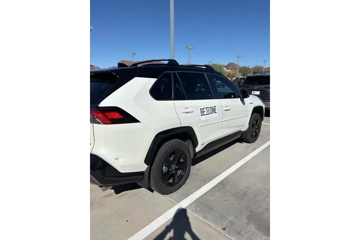 $31100 : Toyota RAV4 Hybrid 2021 AWD image 3