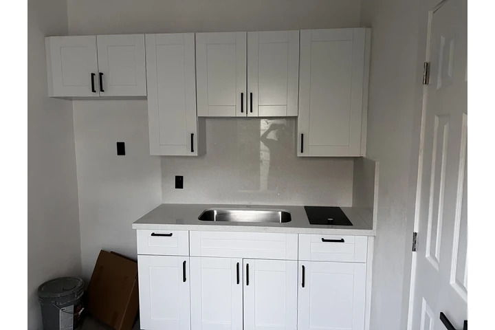 $18 : Muebles para cocina y baños image 5