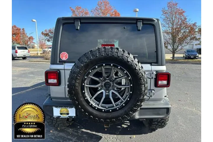 $30470 : Jeep Wrangler Unlimited 2020 image 4