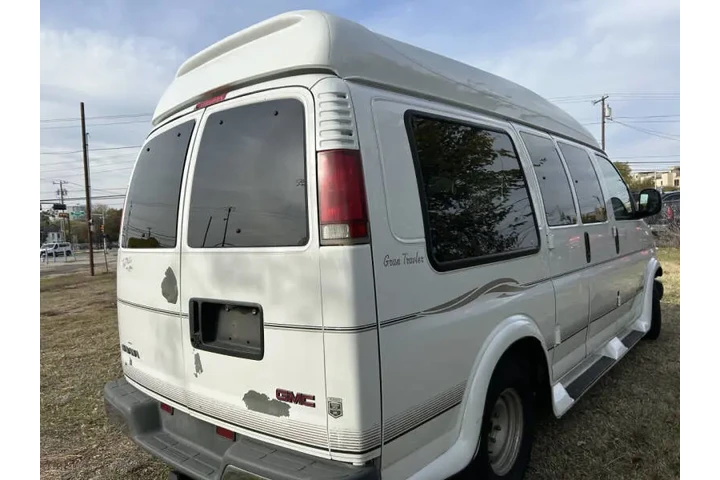 $9495 : 1999 GMC Savana G1500 image 5