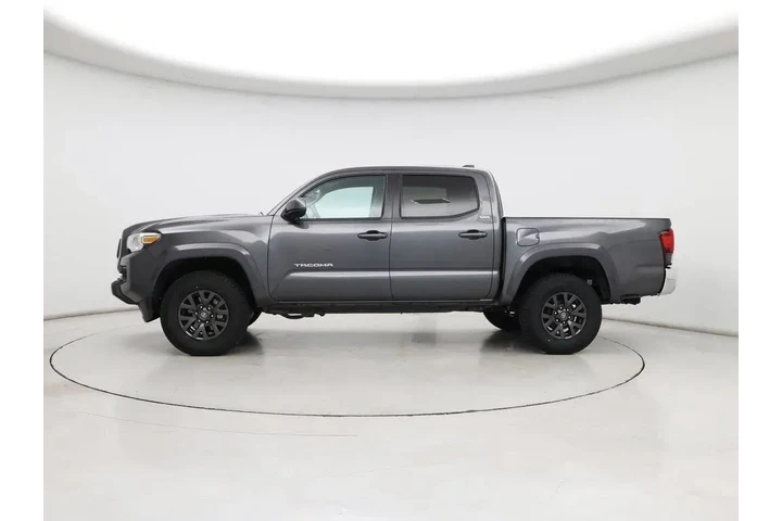 $30998 : Toyota Tacoma 2022 4x2 SR5 V image 3