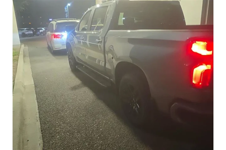 $39609 : Chevrolet Silverado 1500 202 image 2