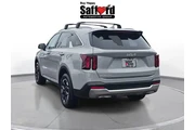 $29500 : Kia Sorento 2024 AWD S 4dr S thumbnail