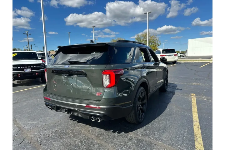 $36990 : Ford Explorer 2022 AWD ST 4d image 8