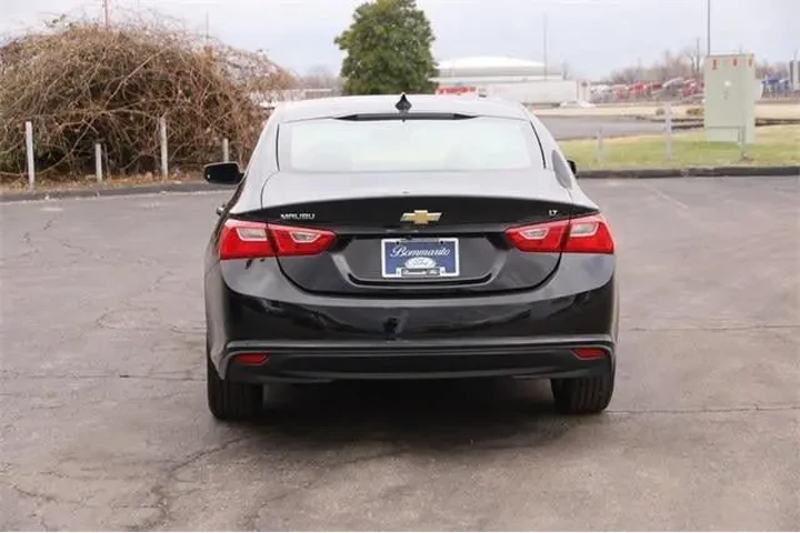 $20950 : Chevrolet Malibu 2024 LT 4dr image 6