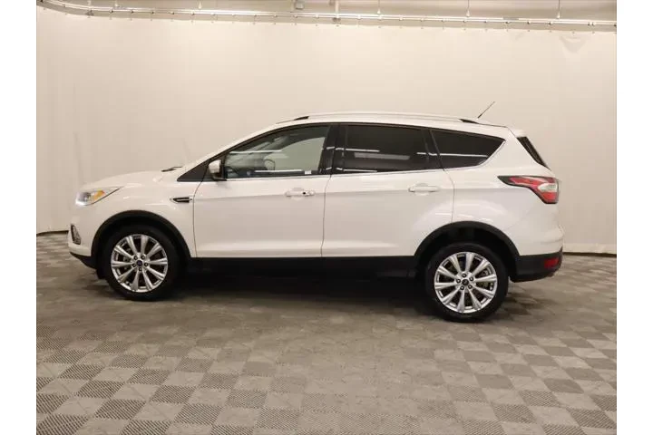 $10170 : Ford Escape 2017 Titanium 4d image 2