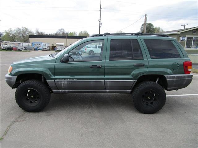 $4999 : 2000 Grand Cherokee Laredo SUV image 4