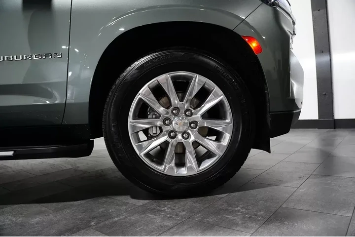 $39999 : 2023 Suburban image 5