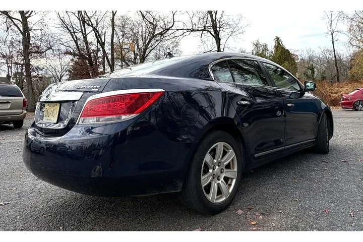 $5499 : 2010 LaCrosse image 6