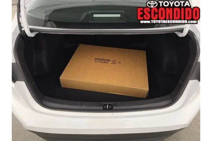 $22987 : Toyota Corolla 2024 LE 4dr S image 10