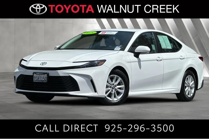 $29500 : Toyota Camry 2025 LE 4dr Sed image 1