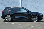 $25900 : Ford Escape 2024 ST-Line 4dr thumbnail