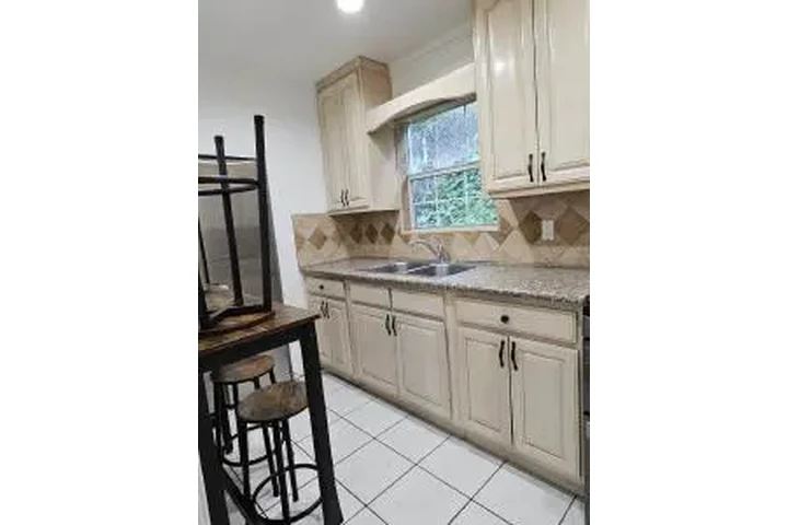 RENTO ESTUDIO  📍 image 1