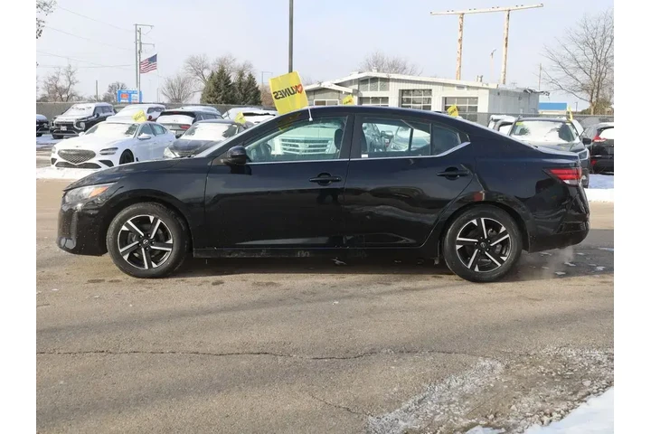 $17977 : Nissan Sentra 2025 SV 4dr Se image 5