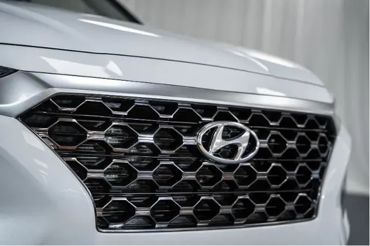 $17000 : Hyundai SANTA FE 2020 AWD SE image 7