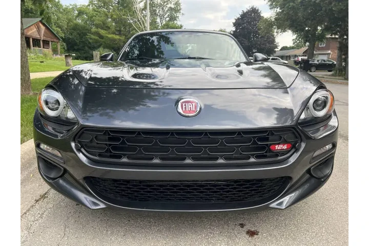 $12995 : 2017 FIAT 124 Spider Classica image 3