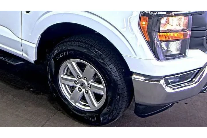 $35999 : Ford F-150 2023 4x4 XL 4dr S image 8