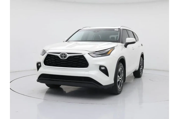 $39998 : Toyota Highlander 2021 AWD X image 4