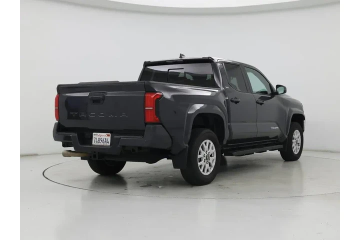$32998 : Toyota Tacoma 2024 4x2 SR5 4 image 8