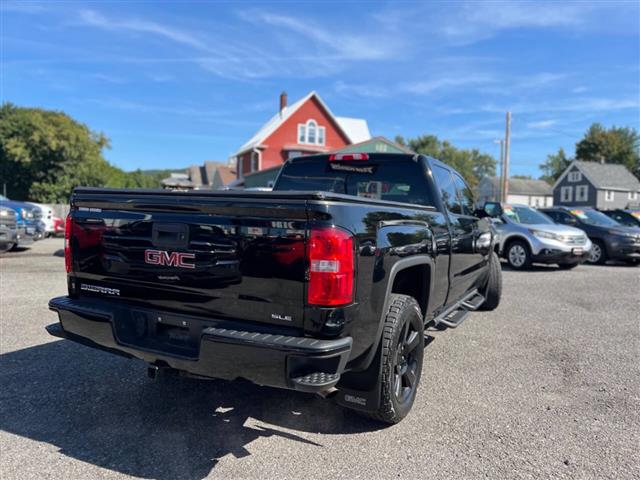 $23990 : 2017 GMC Sierra 1500 image 3