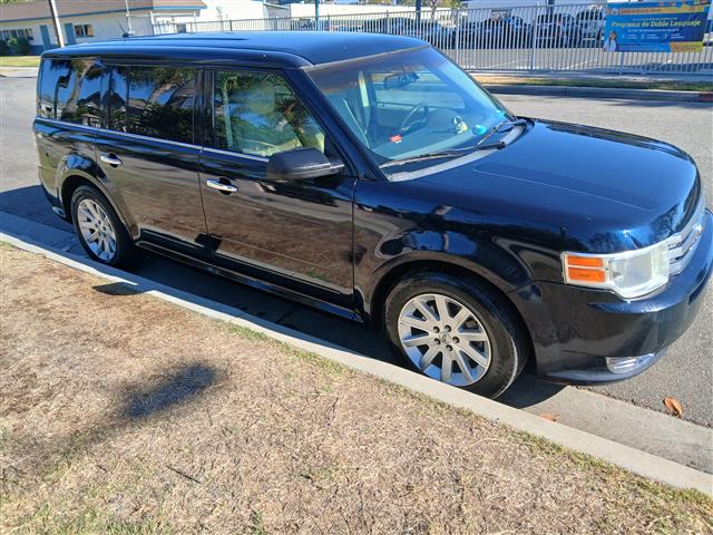 $4500 : FORD FLEX AWD 2010 image 3