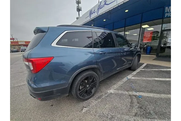 $25998 : Honda Pilot 2022 SE 4dr SUV image 3