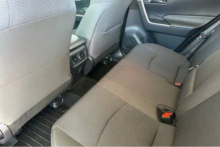 $23000 : Toyota RAV4 Hybrid 2019 AWD image 7