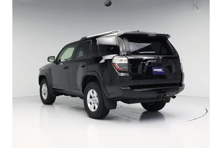 $31998 : Toyota 4Runner 2019 4x4 SR5 image 2