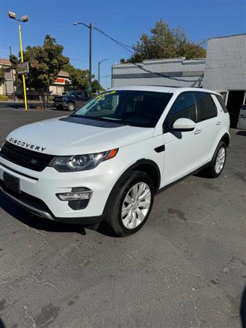 $12395 : 2016 Land Rover Discovery Spo image 10