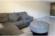 $900 : RENTO HABITACIÓN EN KENDALL thumbnail