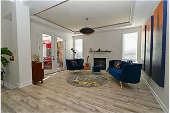 $6500 : Rental property with 5 bedro image 4