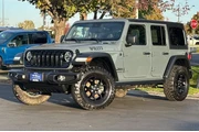 Jeep Wrangler 2024 4x4 Sport