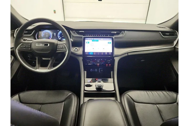 $38998 : Jeep Grand Cherokee 2024 4x4 image 9