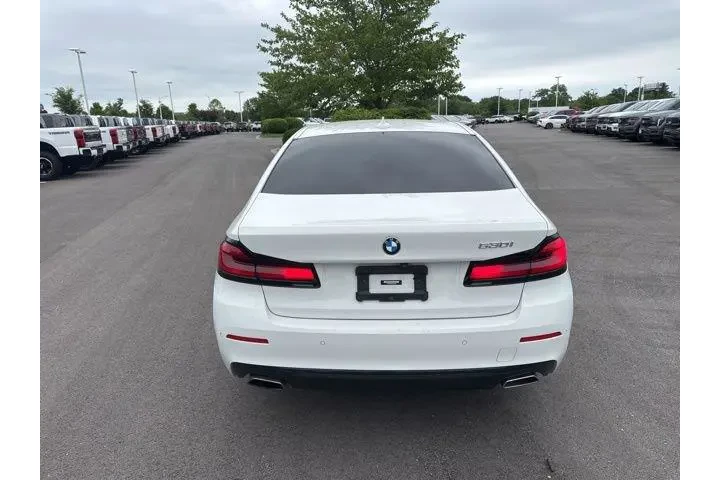$26000 : BMW 5 Series 2022 530i 4dr S image 5
