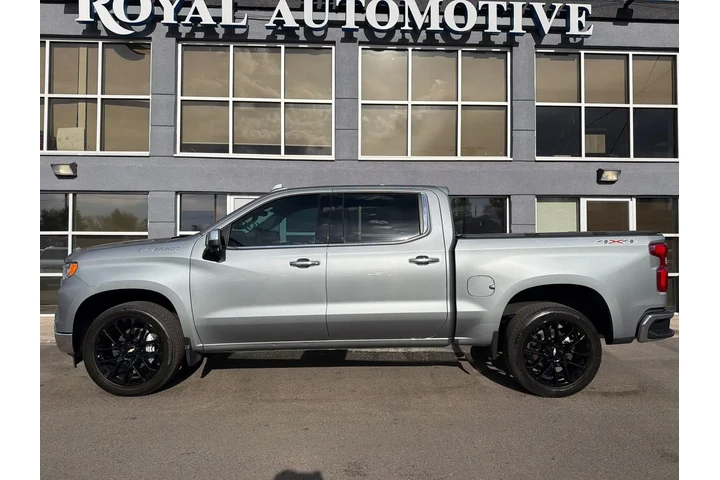$35995 : 2024 Silverado 1500 4WD Crew image 6