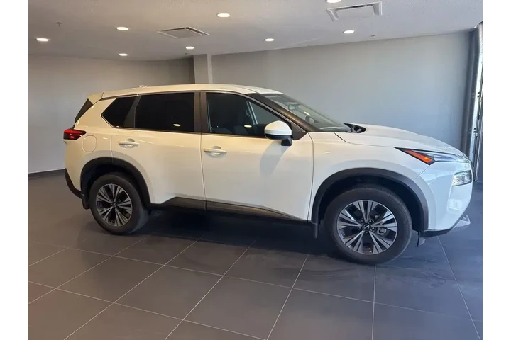 $22984 : Nissan Rogue 2023 SV 4dr Cro image 6