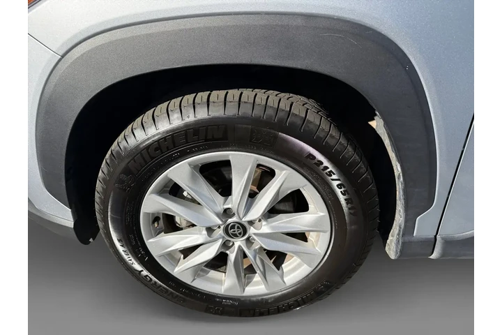 $23453 : Toyota Corolla Cross 2024 LE image 9