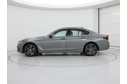 $33998 : BMW 5 Series 2023 530e 4dr S thumbnail