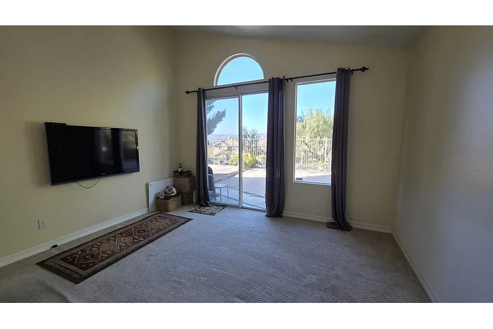 $1500 : Anaheim - 3 bed 2 Bath image 6