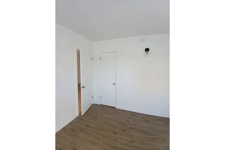 $1450 : 1 BED 1BATH Apt in Los Angeles image 6