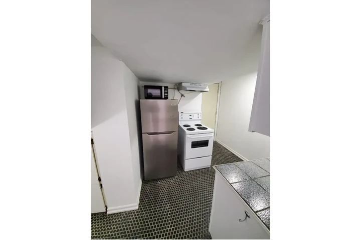 $1100 : casa familiar en Norwalk image 3