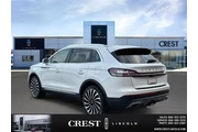$39999 : Lincoln Nautilus 2022 AWD Bl thumbnail